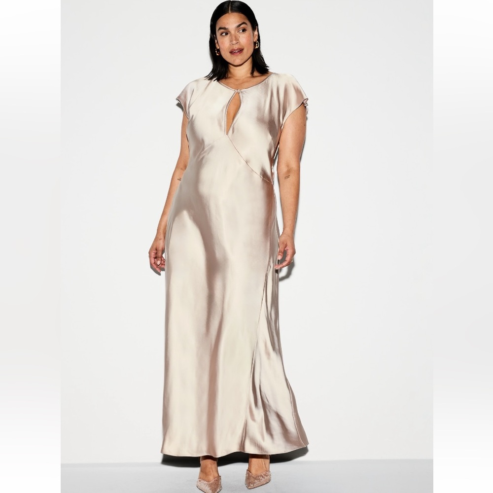 Old Navy The Occasion Champagne Satin Keyhole Ruffle Sleeve Maxi Dress, NWT